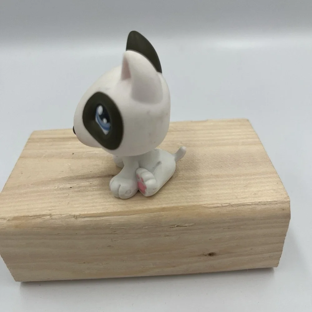 Littlest Pet Shop White Black Bull Terrier Dog Blue Eyes No‎ #1664 Vintage 2004